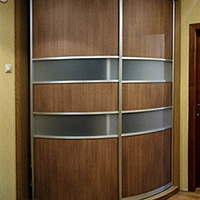 Радиусные шкафы купе